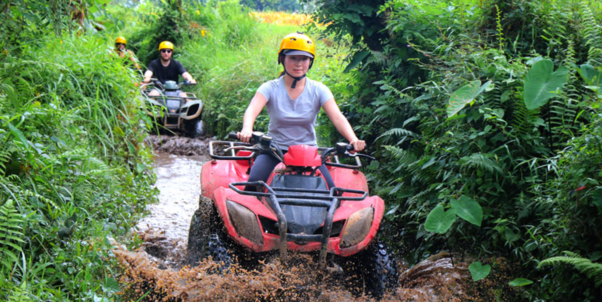 Tur ATV di Ubud dengan pemandangan alam yang indah - Ubud ATV Tour with Beautiful Natural Scenery